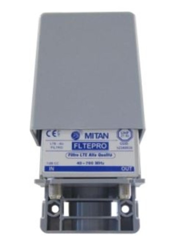 Miscelatore antenna da palo VHF/UHF/UHF con passaggio C.C. con connettori F