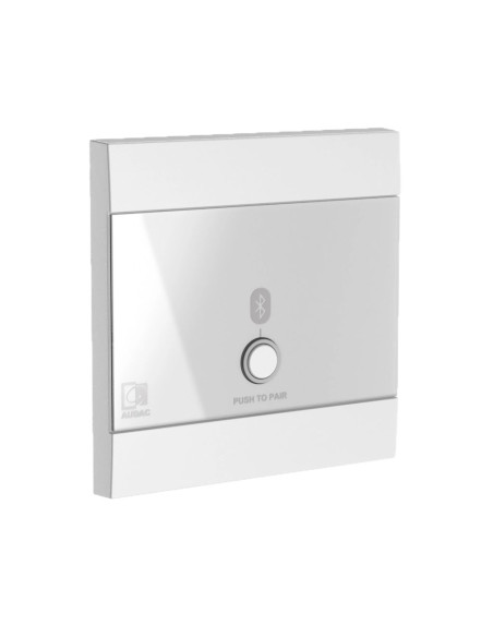 Pannello remoto bluetooth a parete bianco