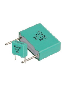 Condensatore poliestere p5     3,3nf